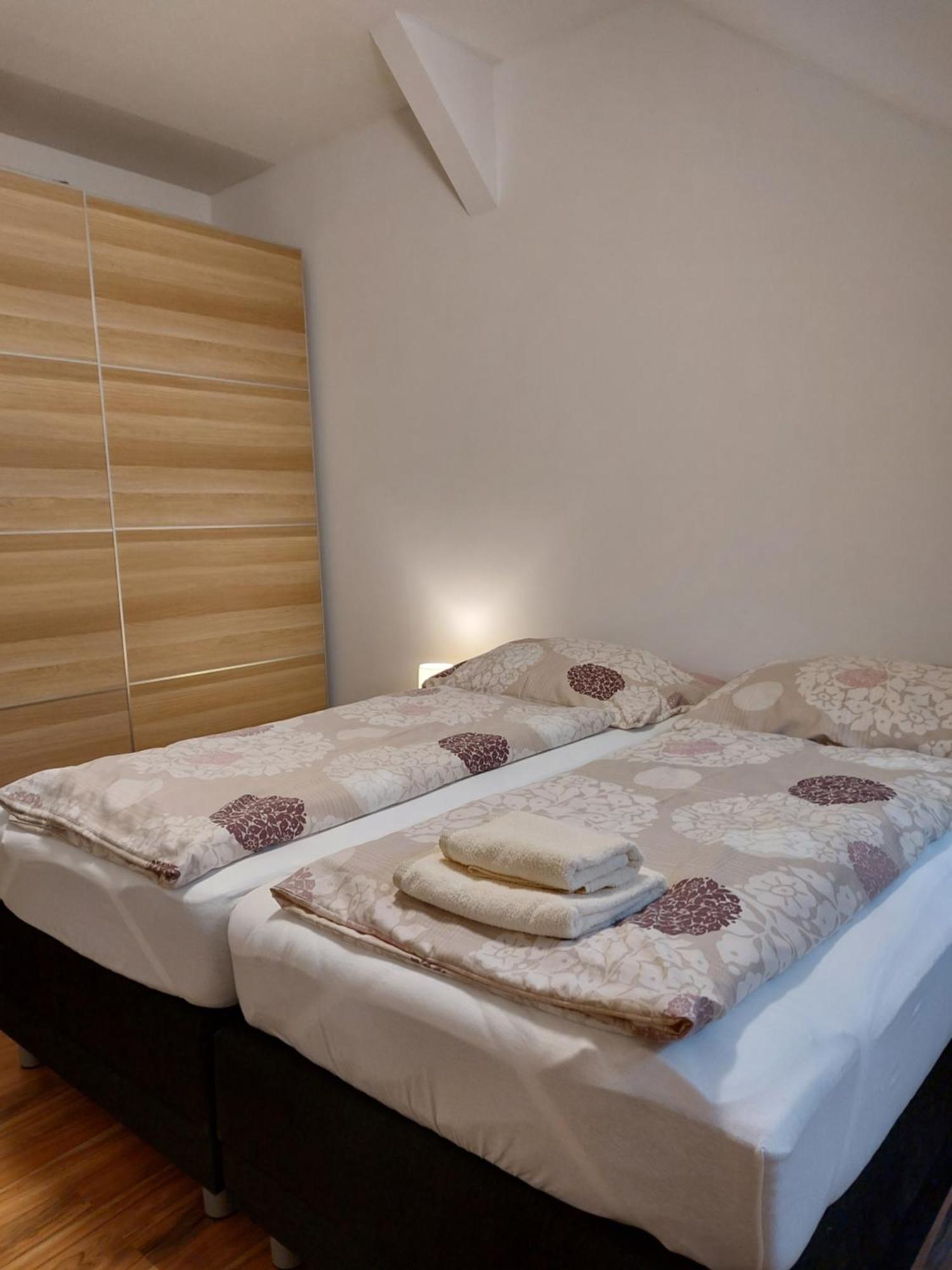 Eisenstadt Apartments Room photo